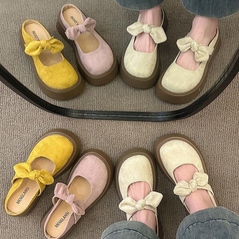 Baotou Hausschuhe Damen Faulschuhe 2025 Sommer neu Französische zarte Schleife Ein-Pedal Halbstütze Einzelne Schuhe