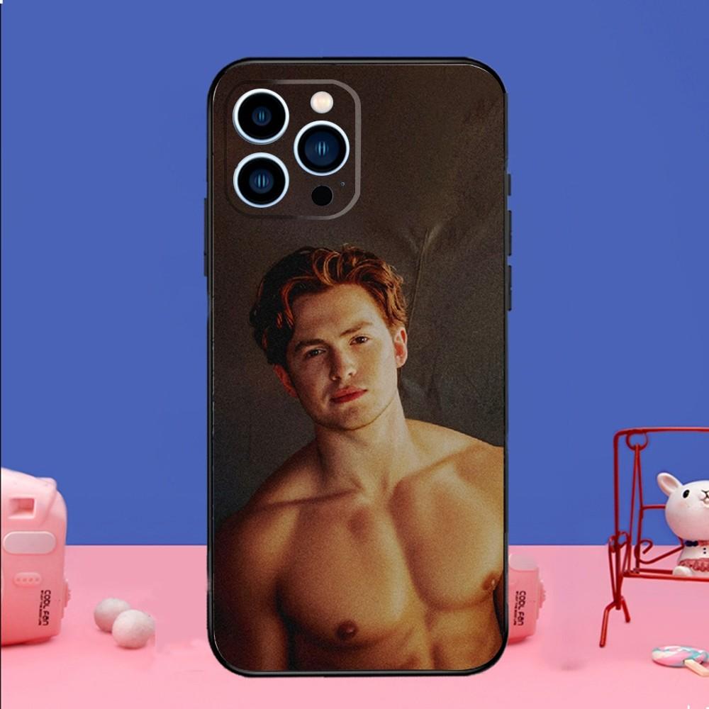 

Actor Kit C-Connor Phone Case For iPhone 14,13,12 Mini 11 Pro XR,X,XS,MAX 6S,7,8 Plus Silicone Cover Soft black iPhone7