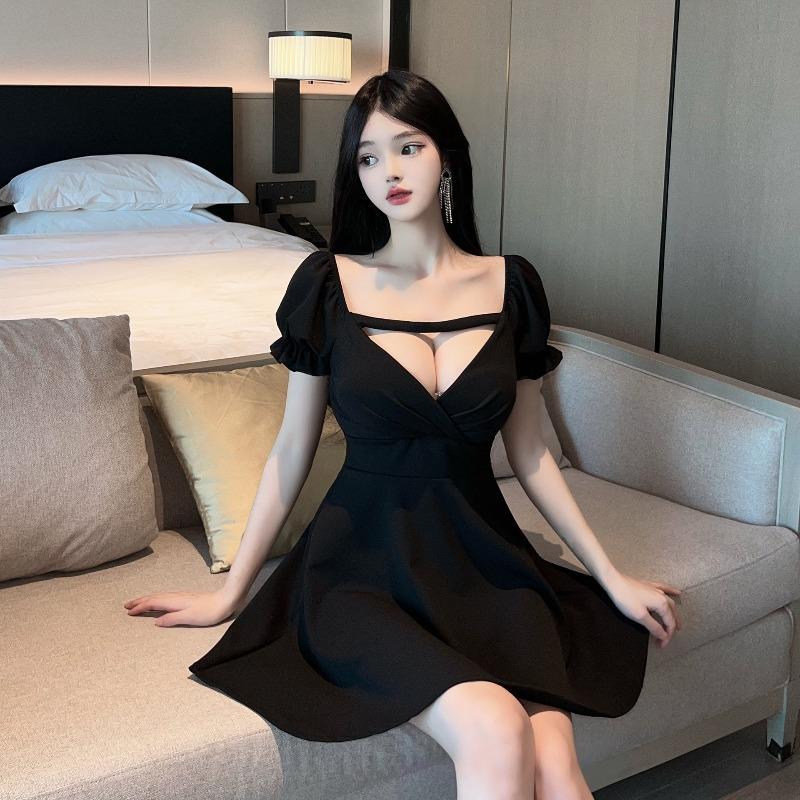Women's sexy new low-cut dress summer dress night show word short skirt foot therapy foot bath technician work clothes