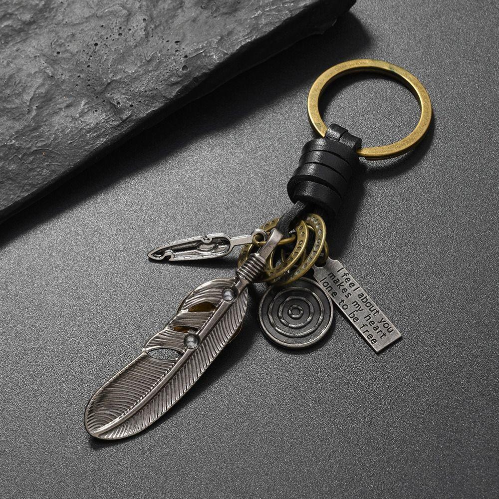 Irregular Leather Key Chains Leaf Bear Car Key Ring Creative Keychain