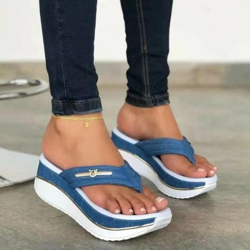 New large size slope heel thick bottom sandals women's summer new toe flip-flops outdoor casual fashion