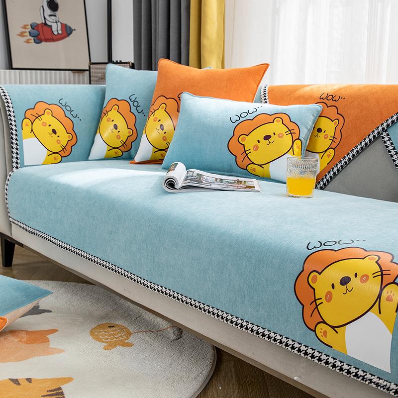 The New Sofa Cushion Is Simple and Non-slip for All Seasons. Chenille Luxury Cover Covers The Cloth Cushion.
