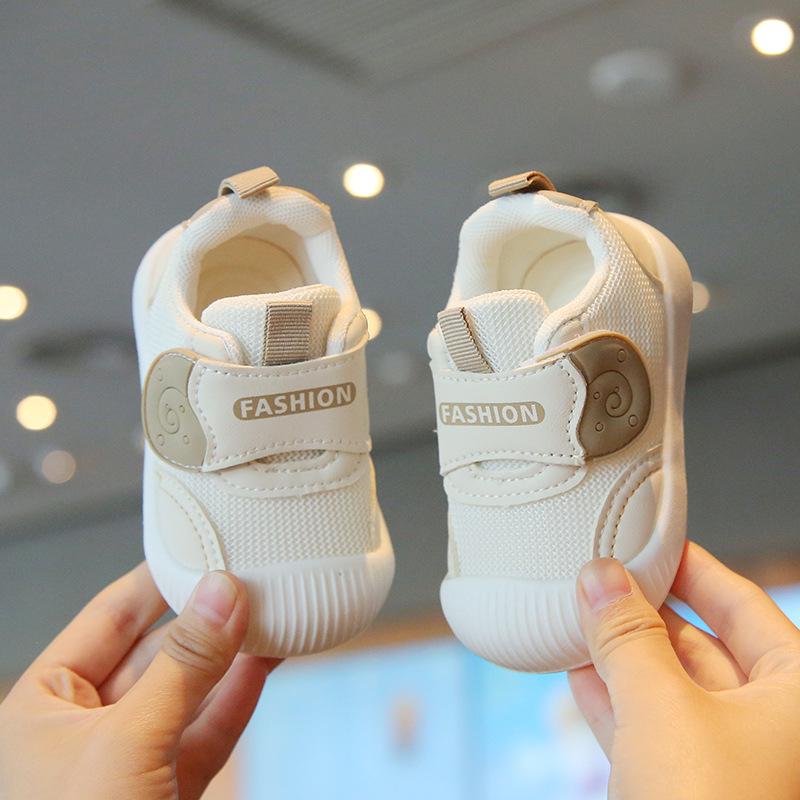 Ademend Mesh Zachte Zool Baby Eerste Stap Schoenen - Cartoon Design met Klittenband voor Lente en Herfst