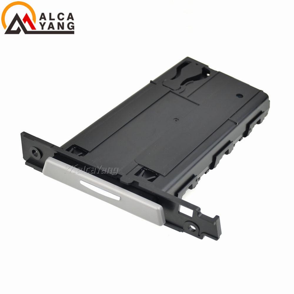 New Left/Right Car Front Drink Cup Holder Water Cup Drink Holder Cup Holder Stand For BMW E90 E91 E92 E93