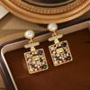 Gold-Plated Zirconia Perfume Bottle Necklace with Vintage Earrings – Elegant and Luxurious Accessories