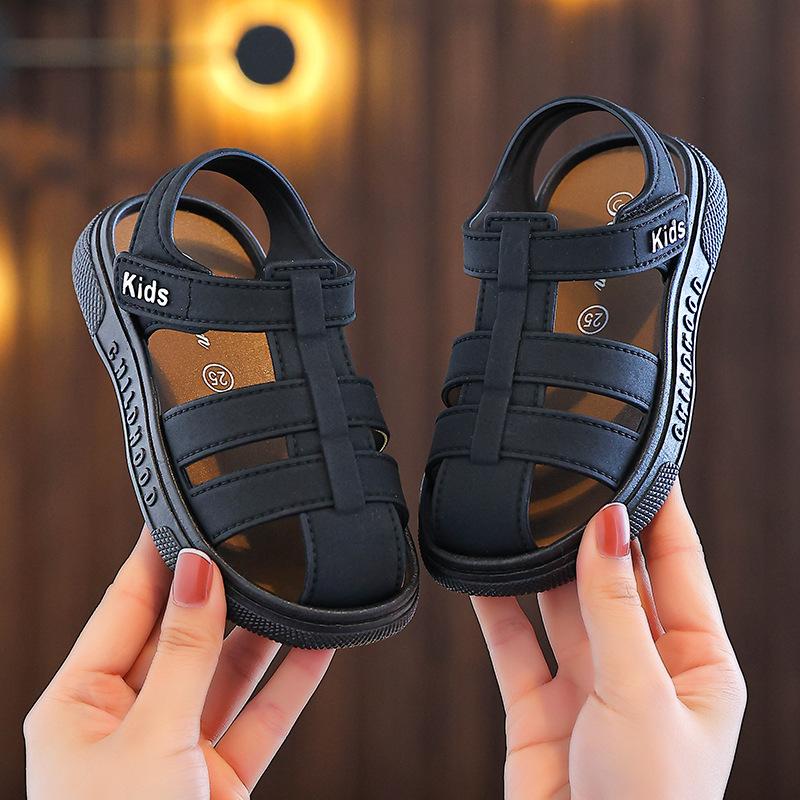 Barns Vår och Sommar Enkla Inomhus Hemma Mjuka Botten Bekväma Utomhus Trädgårdsskor Krypskor Söta Sandaler för Utgång