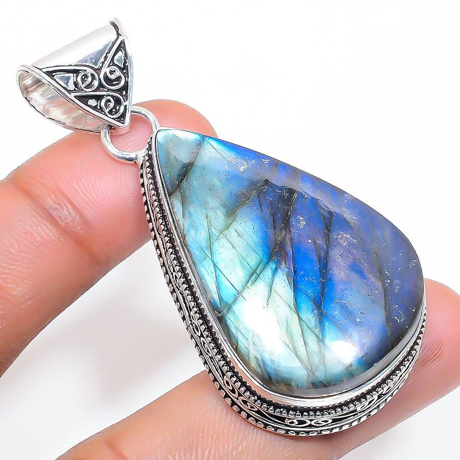 

Natural Labradorite Gemstone 925 Sterling Silver Jewelry Pendant 2.25 V0H90