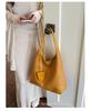 Woven Commuting Tote Bag with Stylish Design and Large Capacity