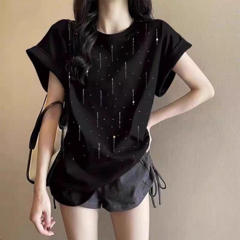 Women's Minimalist Aesthetic Rhinestone Embellished Tee