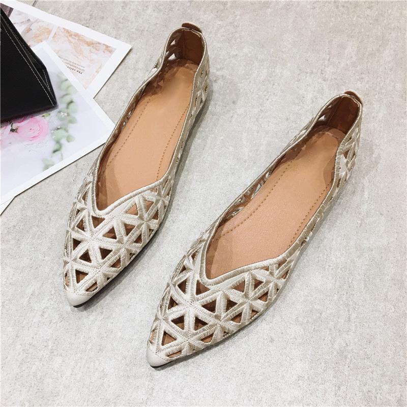 High Quality Women Flat Shoes Fashion Women Ballet Shoes Hollow Breathable Comfortable Casual Shoes Elegant Pointed Toe Sandals