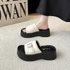 Fashion Versatile Thick Bottom Increases Height and Looks Thin One-word Slippers Women's Summer Wear Casual Skirt Beach Sandals