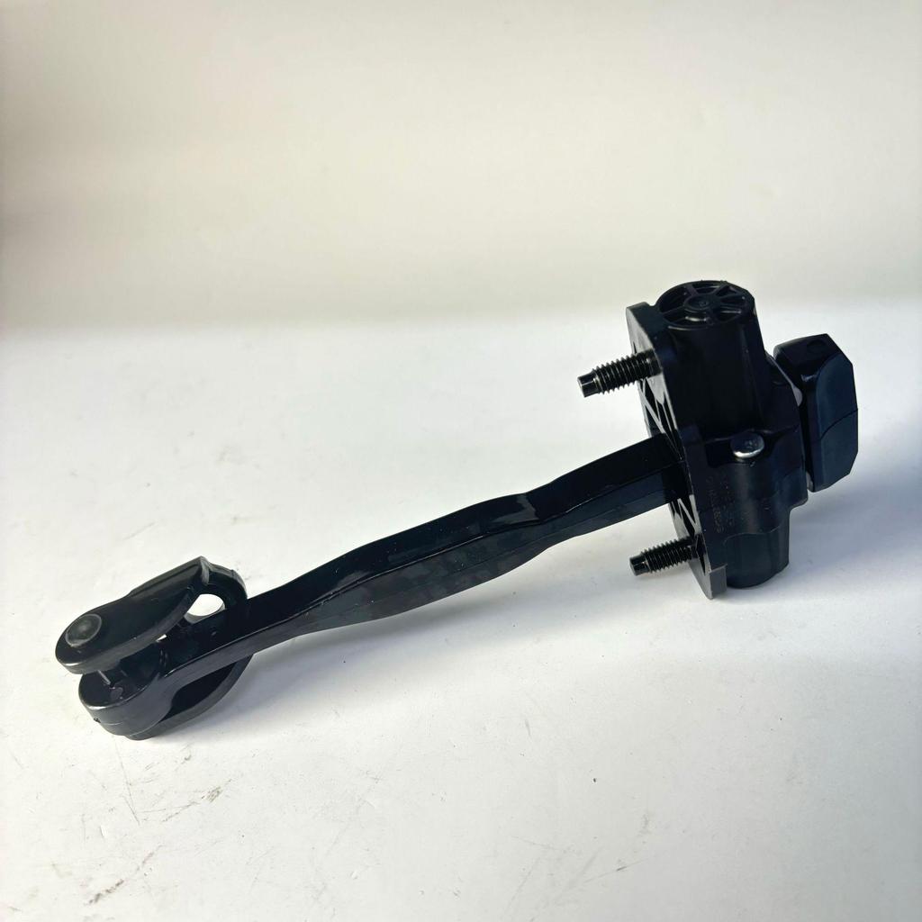 CN15N23500AB Front Door Stopper L-R for Ford EcoSport Car Door Hinge