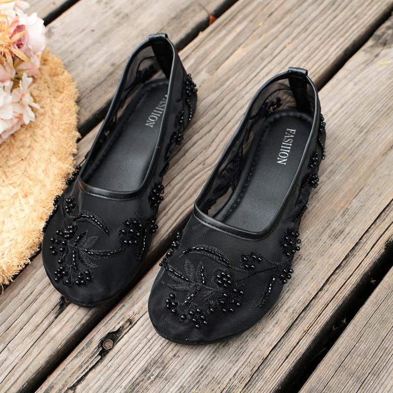 Women's Breathable Embroidered Mesh Flat Slip-On Shoes With Pearl Detail, Soft-Soled Casual Comfort Footwear.