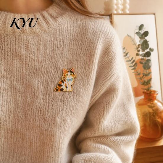Backpack Pin Enamel Bow Tie Cat Brooch, Cartoon Kitten Metal Badge Lapel Pin, Hats Bags Scarves Clothes Decorative Accessory Brooch
