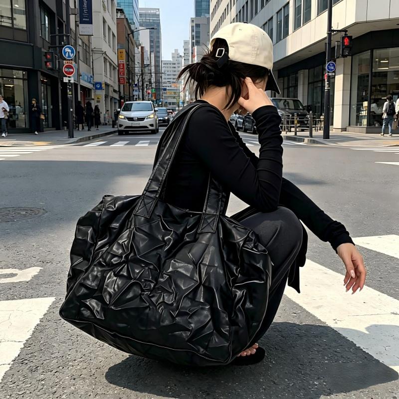 Large Capacity Pleated Tote Bag Single Shoulder Bag Street Retro Handbag Women's Commuting Bag Trendy Shopping Underarm Bag