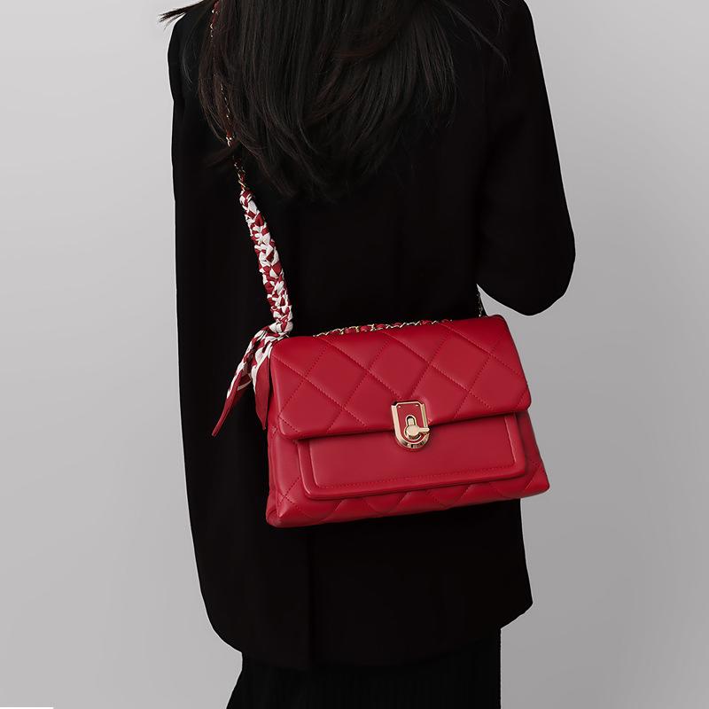 Cross Body Bag Female Foreskin Red Wedding Bridal Bags Hand Bill Shoulder Wedding Bag