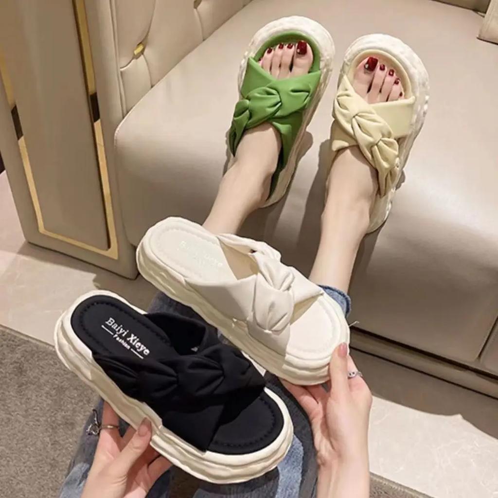 Fashion Open Toe On Beach Outside 2024 White Woman Slippers Height Thick Shoes for Women Platform Slides Sandals Casual New Fashion Vip