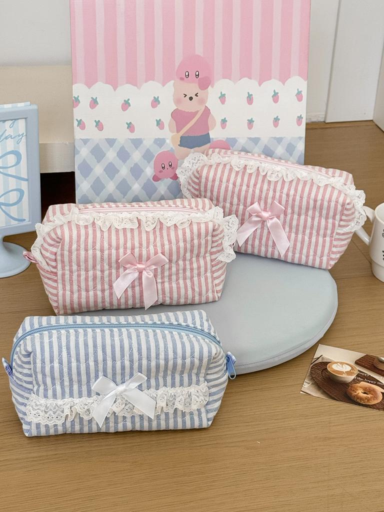 Pink and blue striped, high-appearance, sweet and fresh ins-style student girl clutch bag with sweet lace storage pouch