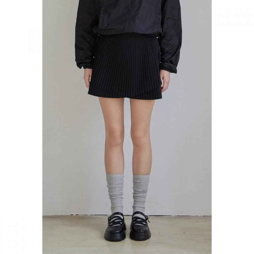 

Goxo Black Metal Logo Wrap Pleats Skirt M