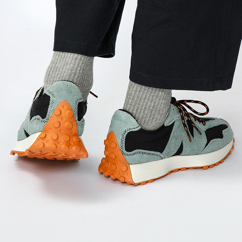 New Balance 327 Schwarzer Schiefer Unisex Sneakers Grau MS327RE1