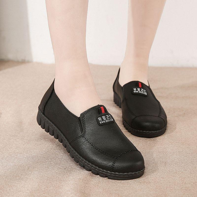 Spring and autumn single shoes casual shoes soft sole medium women's flat leather shoes non-slip versatile shoes grandma shoes