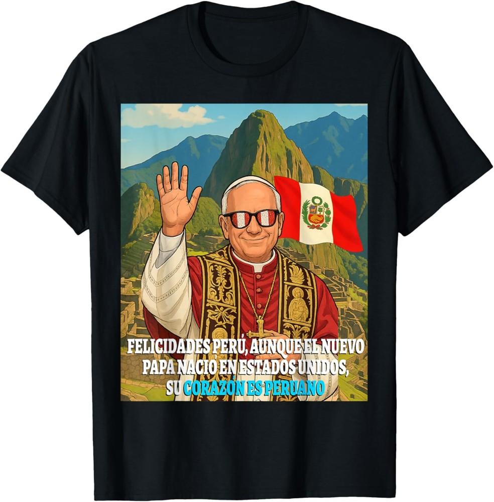 Papa León XIV Perú USA Pope Leo Peruvian Flag T-Shirt Unisex T-Shirt S