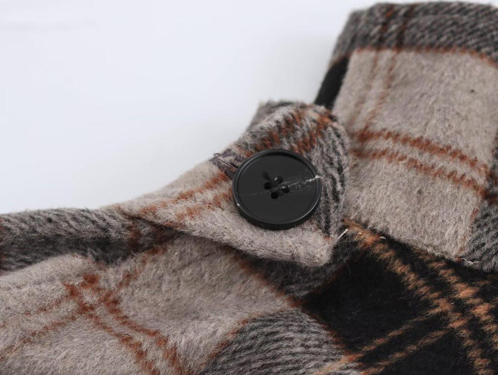 2025 Spring Women's European-American Fashion Plaid Cape Coat