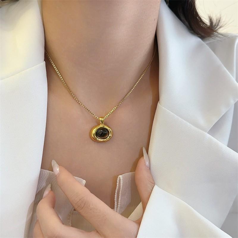Tiger's Eye Stone Necklace Female, Premium Sweater Chain Maillard Style Collarbone Chain, Amber Necklace