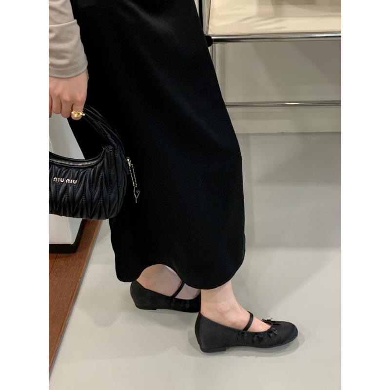 Autumn new single shoes 2025 high heels inner height increase slope heel Mary Jane ballet shoes satin Mary Jane shoes