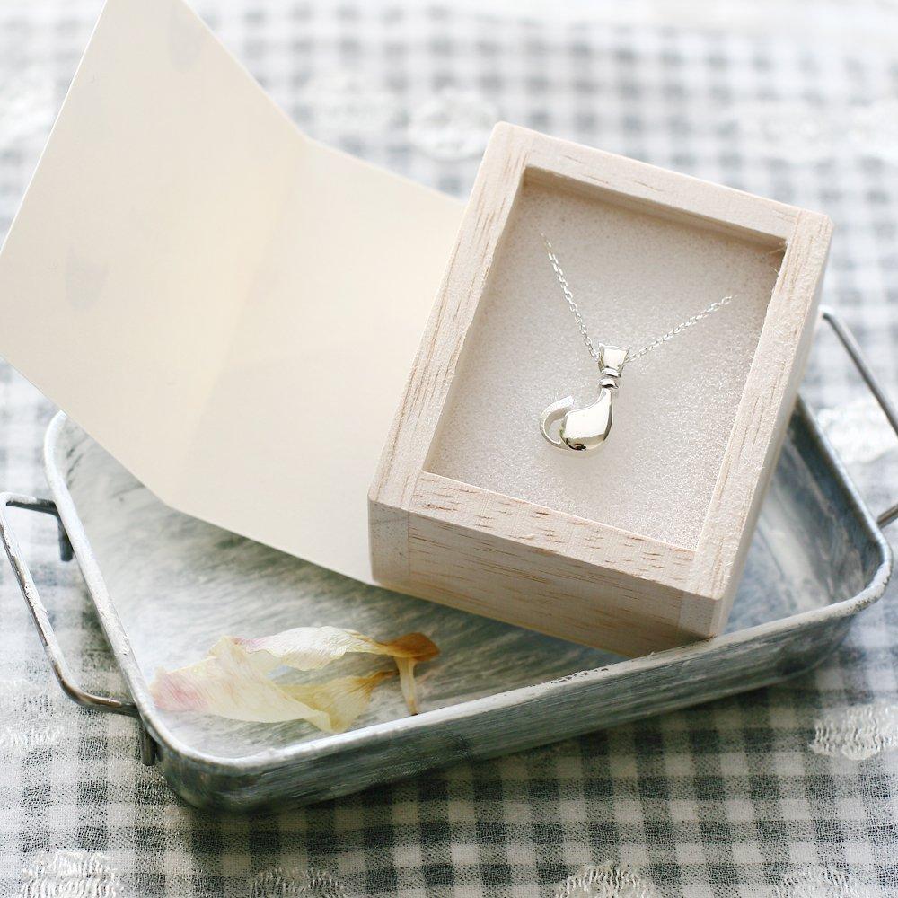 Cloud-jewelry Sitting Cat Women's Necklace Pendant [Wooden Gift Box Included] Sterling Silver 925 CN-5