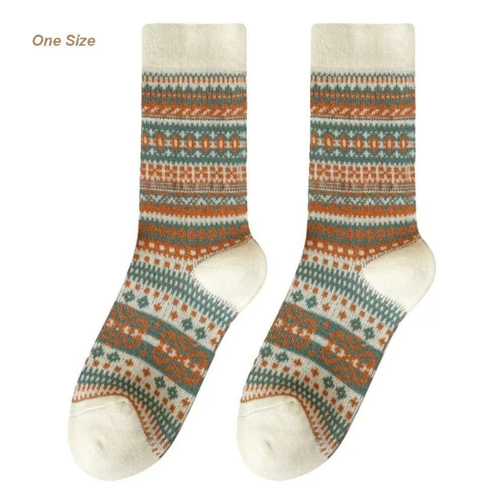 High Quality Retro Fair Isle Christmas Socks Cotton Thickened Middle Tube Socks Colour Blocking Striped Socks for Men And Women
