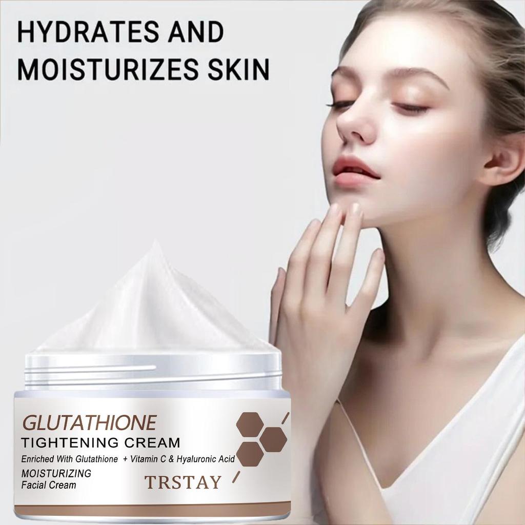 Retinol Brightening Anti-Aging Cream, slows down collagen loss, rejuvenates the skin, reduces wrinkles, and is anti-aging