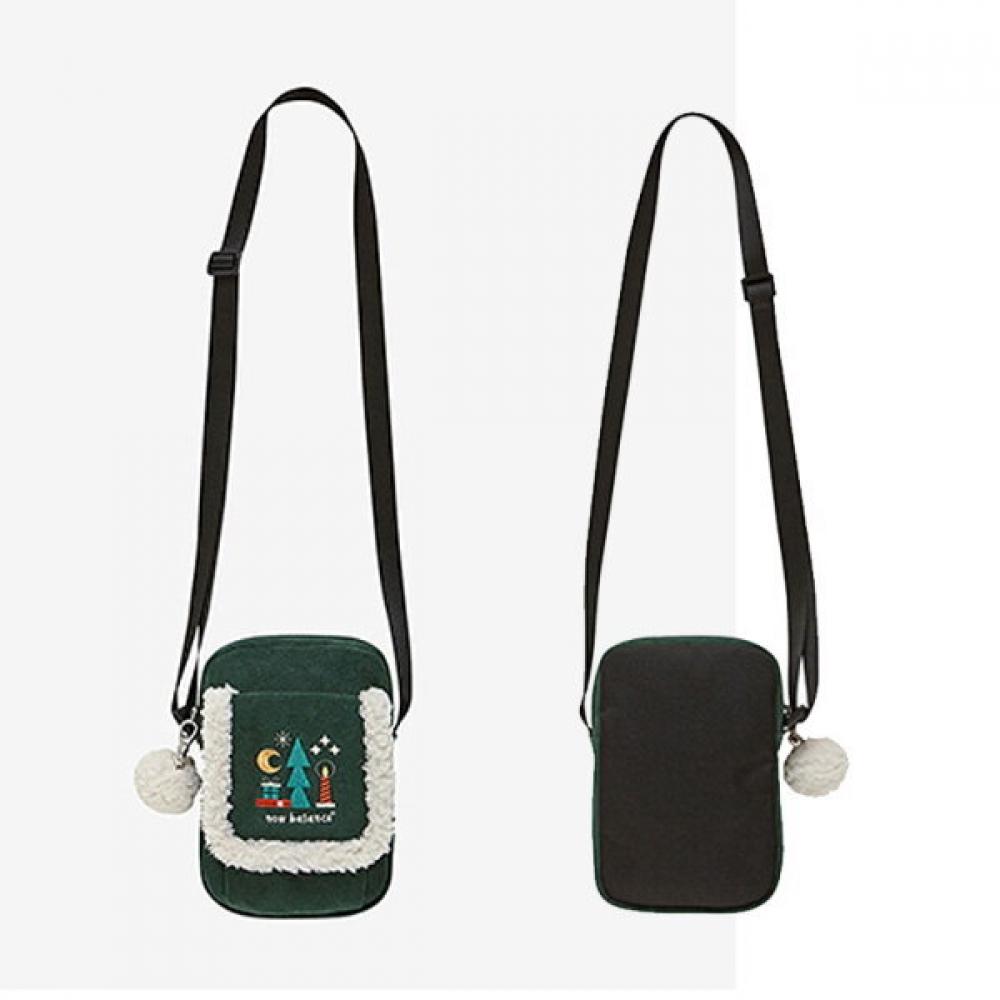 

New Balance Christmas Crossbody Bag Nk8acf617u 40 Kids Bag Auxiliary Bag painted