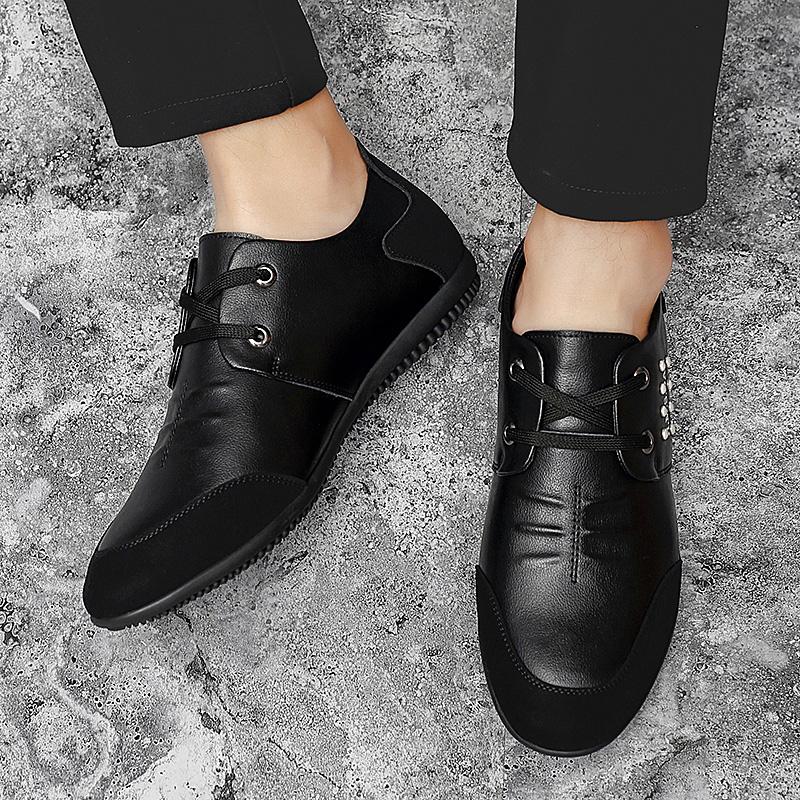 2025 New Mens Loafers Fashion Casual Leather Shoes for Men Comfortable Soft Sole Driving Shoes Classic Versatile Walking Shoes