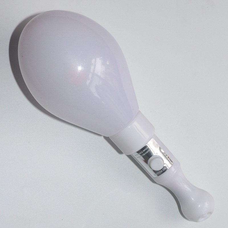 Light-Up Heart & Pentagram Glow Stick with Sound Shaker for Creative Activities