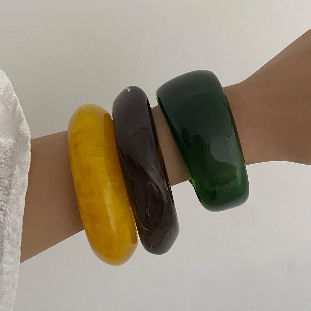 SHIXIN Exaggerated Irregular Thick Resin Acrylic Wide Bracelet Bangle For Women Retro Geometry Stacked Round Bangle Jewelry Gift