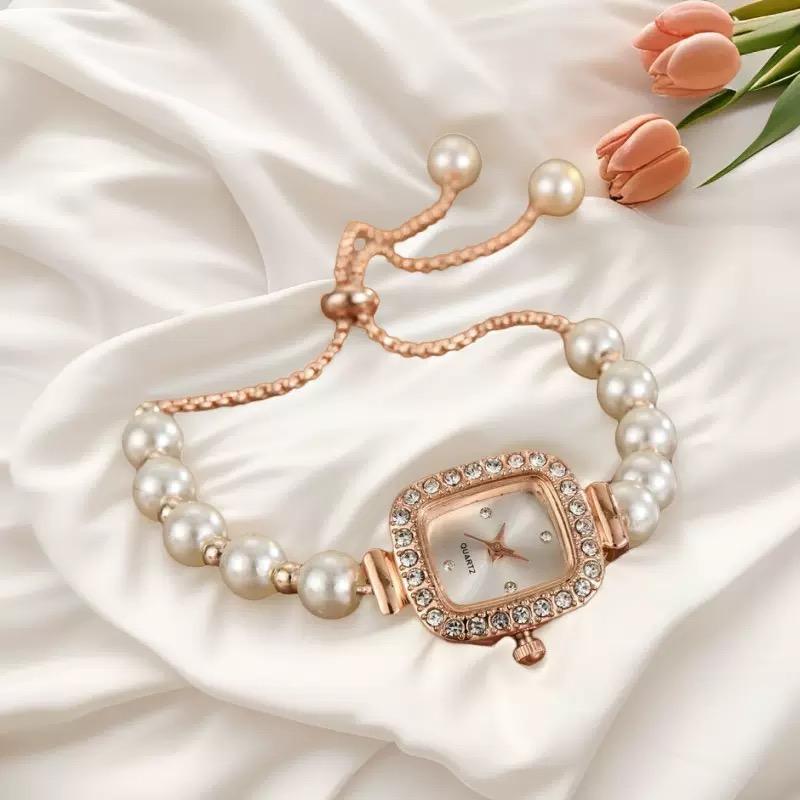Women Temperament Alloy Bracelet Quartz Watches Ladies Wristwatch