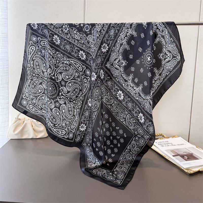 Fashion Retro Imitation Silk Printing Large Square Scarf Silk Scarf Shawl Headscarf Beach Scarf Neck Protection Scarf Women