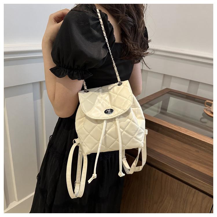 Fashion Rhombus Design Small Women's Backpack High-End Sense Small Design Chain Bag Small Ladies Backpack CLE