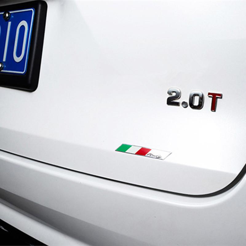1 pièce Autocollant Emblème Grille 3D en Aluminium Voiture Carte Italie Drapeau National Moto