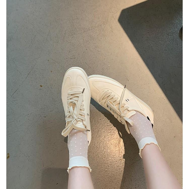 Cowhide version of old leather round head flat bottom sports and leisure shoes German training shoes women's board shoes lace-up versatile white shoes