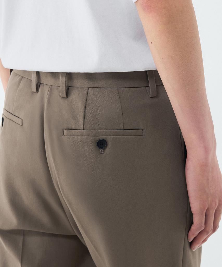 MUSINSA STANDARD Relaxed Tapered Hidden Banding Crop Slacks [Dusty Beige]