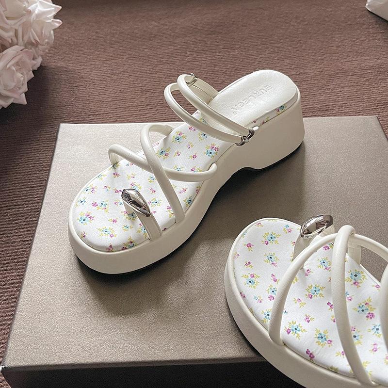 Small Fresh Toe Square Head Floral Sandals Women's Summer New Slope Heel Cool Slippers Women