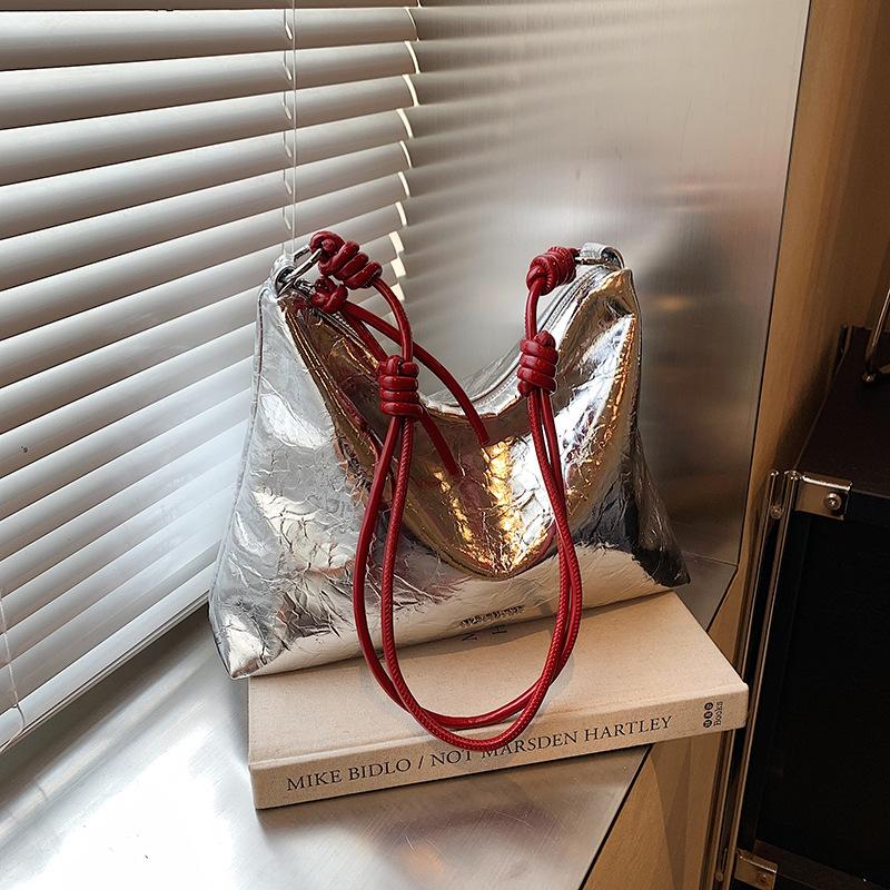 

Сумка-тоут женская 2024 года, новая модная высококачественная сумка подмышкой, женская сумка через плечо большой емкости, большая сумка-мессенджер серебряный