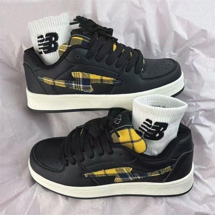 Fashion Black and red bread shoes retro casual shoes couple all-match sneakers men and women sports