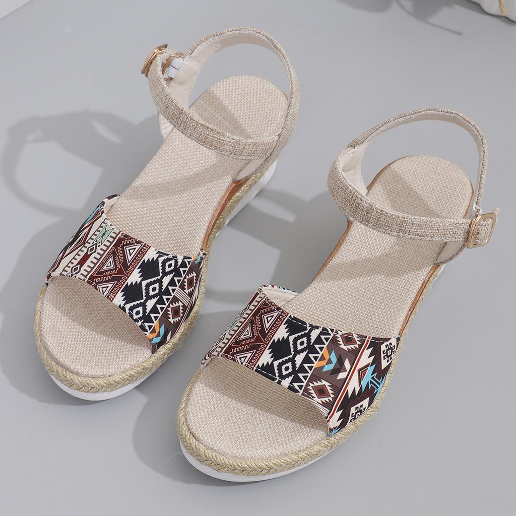 Fashion Slope Heel Thick Sole Sandals for Women's Summer 2024 New Fashionable and Versatile Trendy Internet Famous Roman Shoes