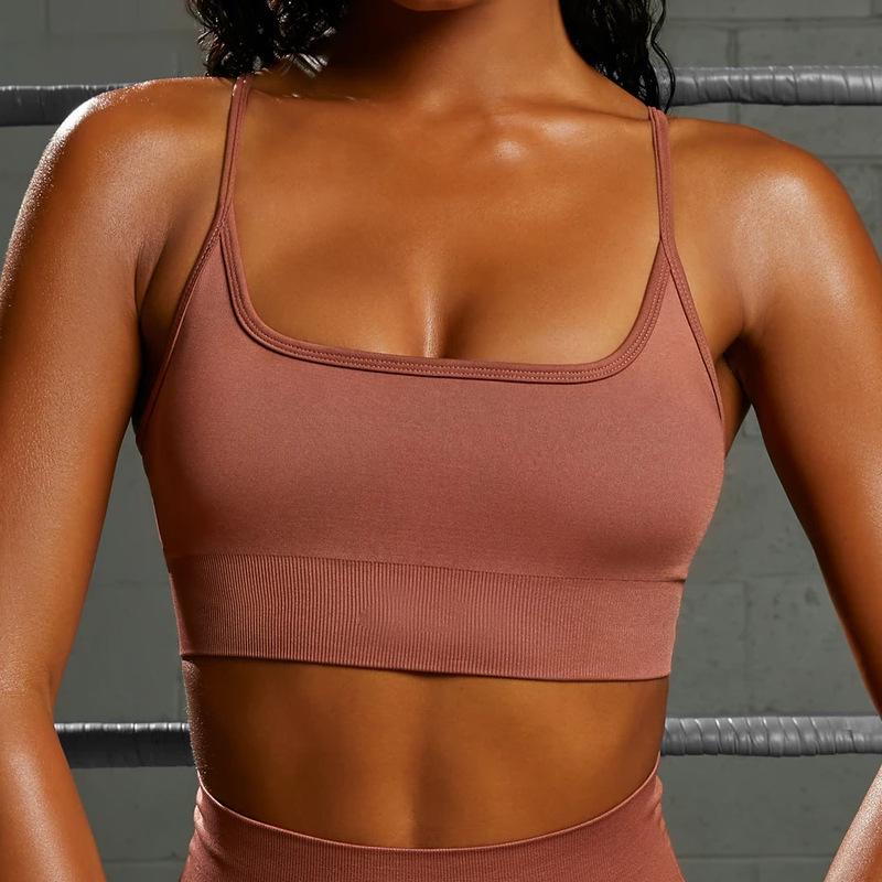 European & American Seamless Yoga Two-Piece: Sexy Women's Fitness Short Set