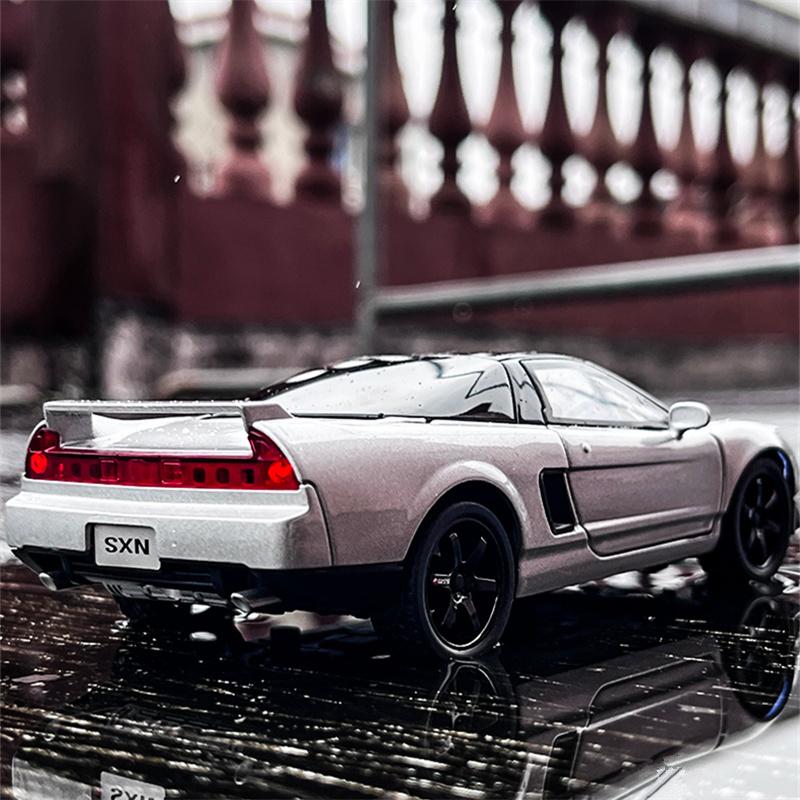 1:32 HONDA Acura NSX Alloy Sports Car Model Diecast Metal Racing Car Vehicles Model d Simulation Sound and Light Children Toy Gift