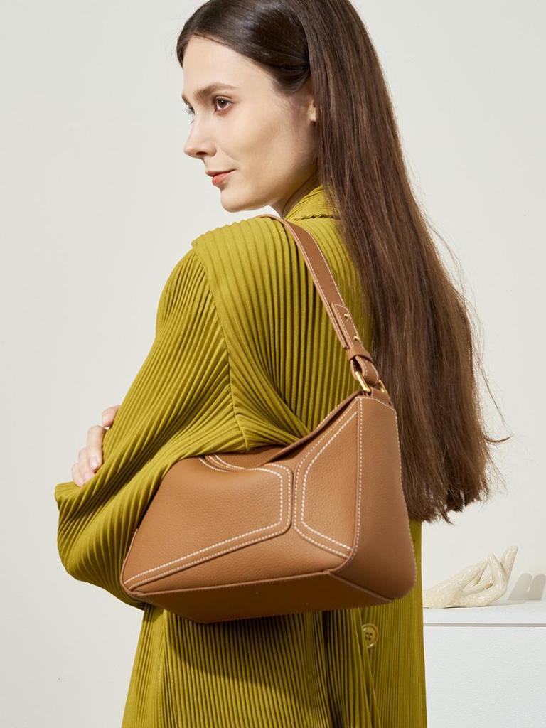 2026 Luxury Handbags Female Crossbody Bags Vintage Genuine Leather Women Shoulder Bag Large Capacity Soft Leather Cowhide Fashion Bag