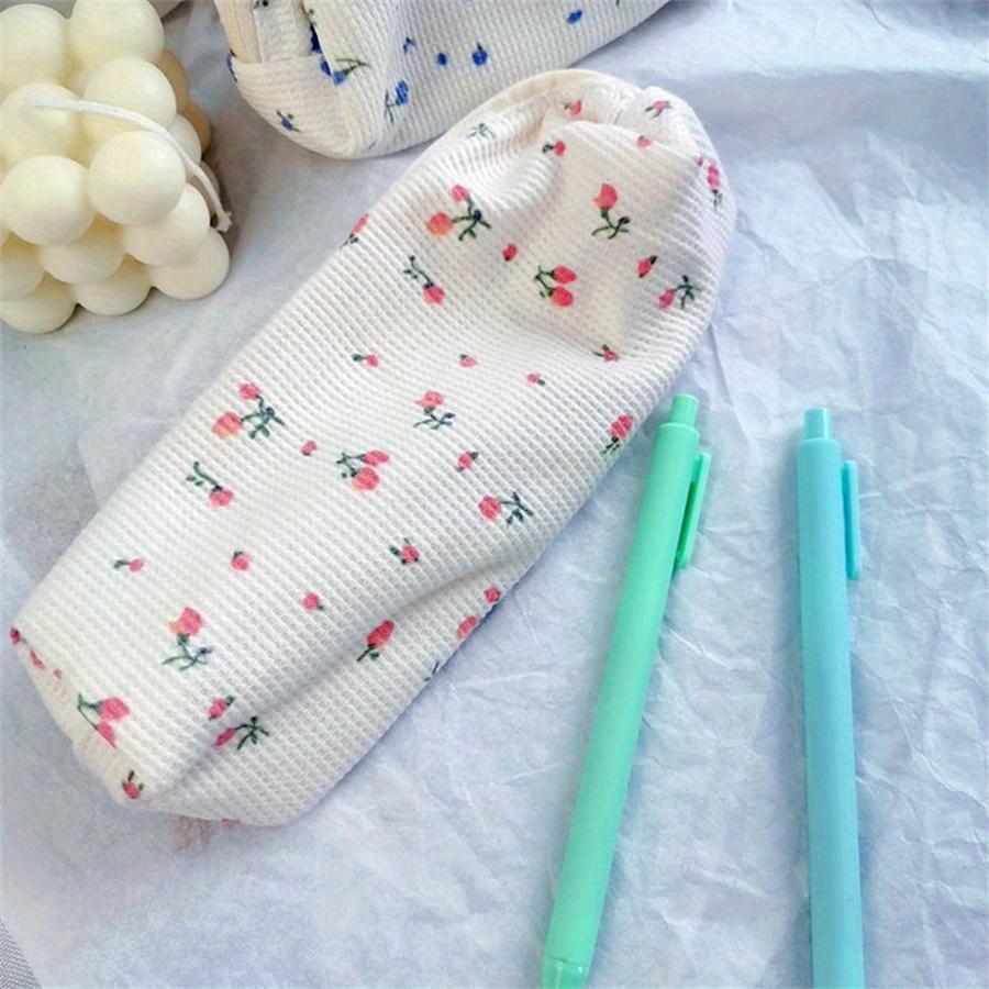 Kawaii Floral Pencil Bag Small Flowers Pencil Cases Cute Simple Pen Bag Students Stationery Storage Bags School Supplies